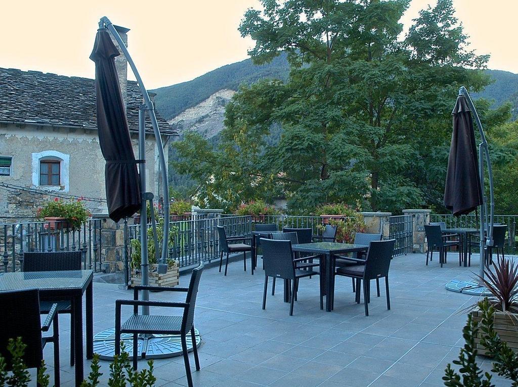 Hotel Casa Frauca Sarvise Ngoại thất bức ảnh