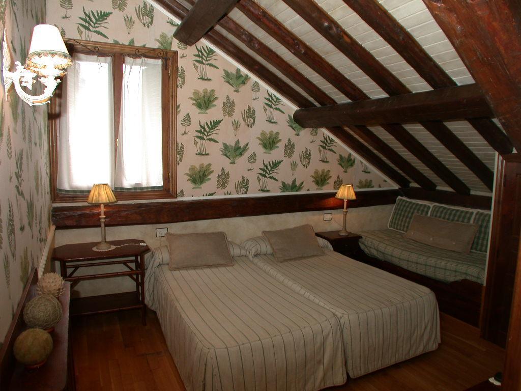 Hotel Casa Frauca Sarvise Ngoại thất bức ảnh