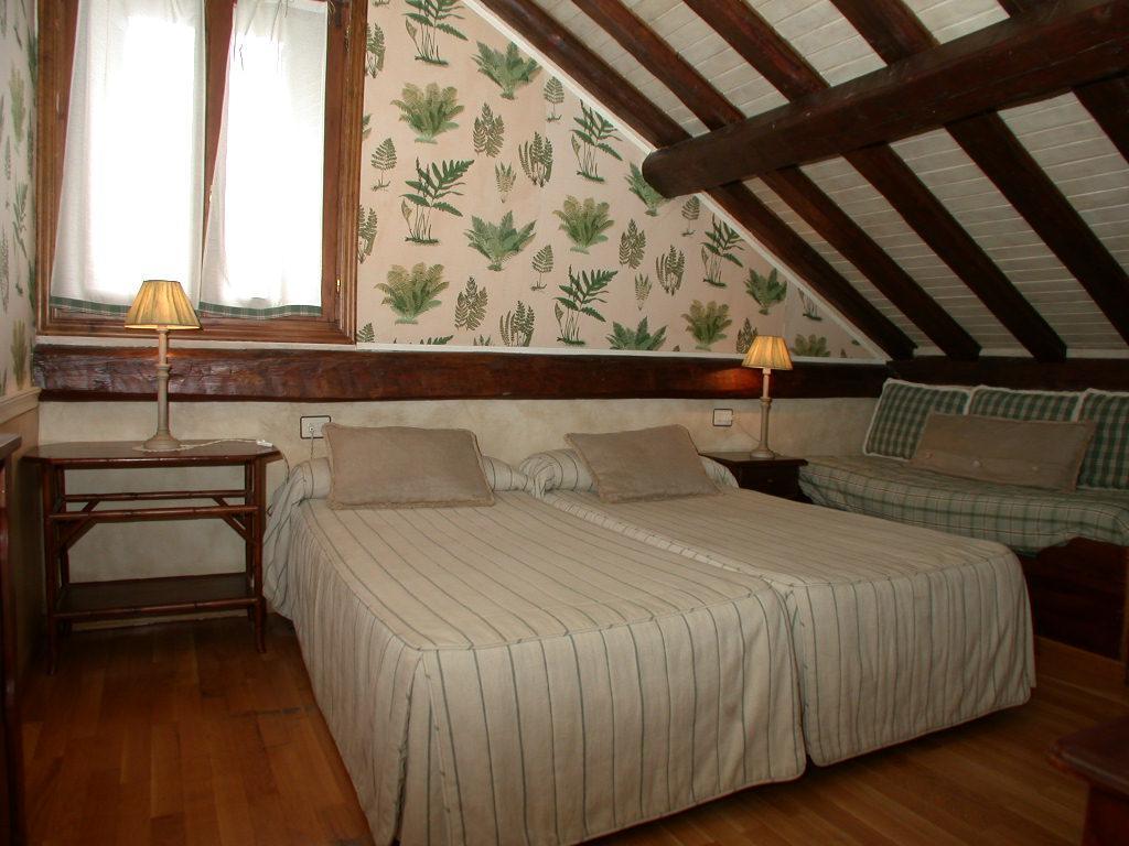 Hotel Casa Frauca Sarvise Ngoại thất bức ảnh
